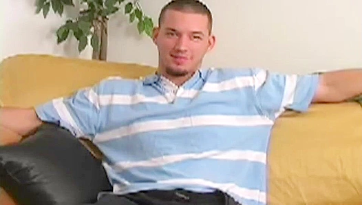 Robert Long Flaunts His Massive Hard Cock Pridefully – ExtraBigDicks 18+