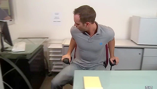 Passionate Encounter: Devin Adams Marc Dylans Steamy Tryst at School – XclusiveScenes 18+