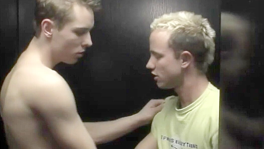 John Paul Dominates Hard Rough in Steamy Anal Scene – GayPorn 18+