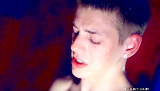 Vampire Nights: Kyle Elijahs Steaming Tryst Under Moonlight – 18+