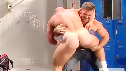 Beefy Brawlers Heat Up as Sweat Flows in Steaming Locker Room Showdown – HotHouse 18+