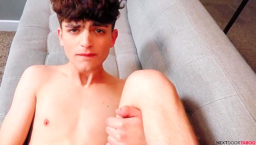 Game Night Turns Wild—Kyle Zaynes Steaming Secret Exposed – GayPornHeat 18+