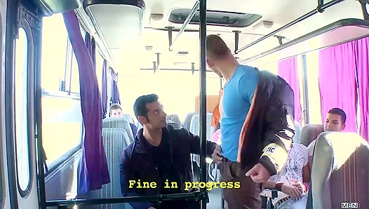 Marcus Rhl Takes Charge Riding Gordon Baley Hard On Budapest Train – GayPornX
