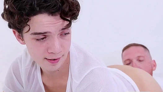 Twink Bliss: Steamy Missionary Ride Deep Anal Pleasure – Brody Sam (293754)