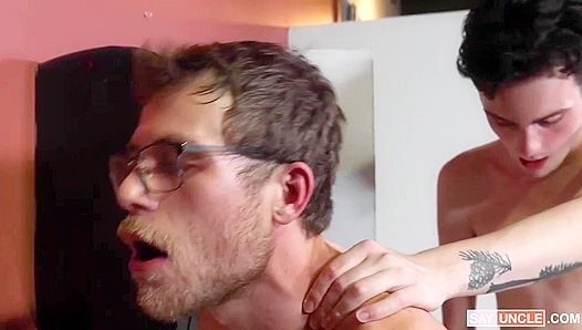 Moaning Loud: Myott Corey Niles Take Turns Riding Hard – YesFather 18+