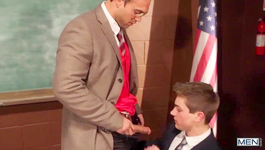 Prof Rocco Reed Teaches Hard Lessons to Hung Student Johnny Rapid – Campus Heat