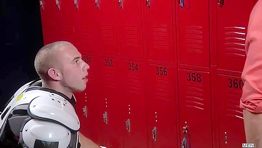 After Practice Passion: Straight Guys Explore Desire – Sebastian Atticus Go Wild – 18+