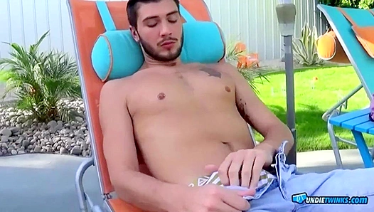 Slow Handjob Tease: Justin Deans Thick Cock On Display – Naughty Undie Twinks Fun