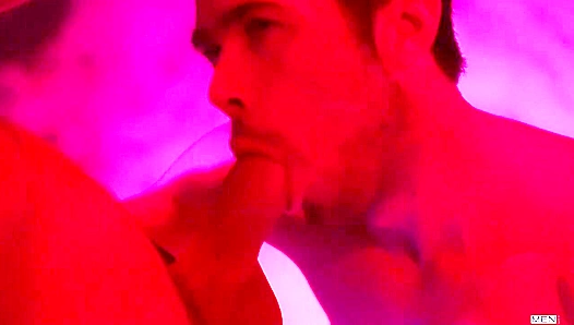 Diving Deep for Cream: Bobby Clarks Foamy Blowjob Frenzy – WildOrgy 18+