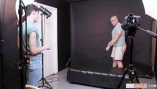 Muscle Hunger: Rob Quinn Davin Stoked for Raw, Ripped Passion – GayPornXXX 18+