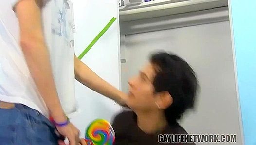 Conner Rides Giovannis Huge Dick Like Sweet Candy – LollipopTwinks 18+