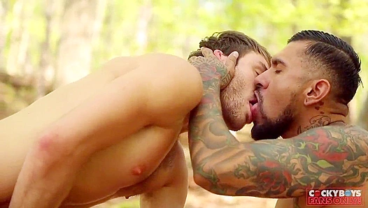 Deep in the Woods: Rough Bareback Ride Between Bear Daddy Hung – 18+
