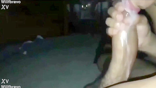 Deep Throat Challenge: Hot Grindr Guy Takes 24cm Cock Swallows Hard Load –