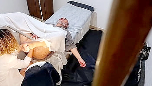 Doctors Exam Turns Hot as Patient Craves a strapon prostate pleasure – GayPornMD