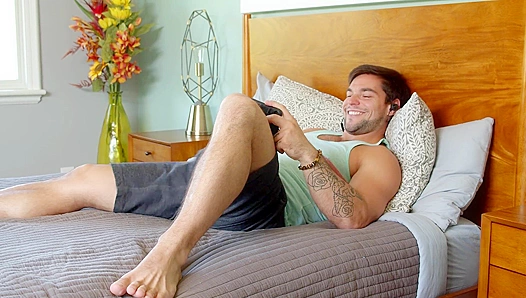 Stepbro Catches Him Jilling, Loses Control Watching Gay Porn – Princeton Price Breakdown
