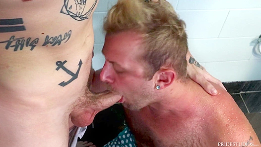 Chandler Scott Gags on Dexs Massive Hardcock — Wild Bareback Ride – 18+