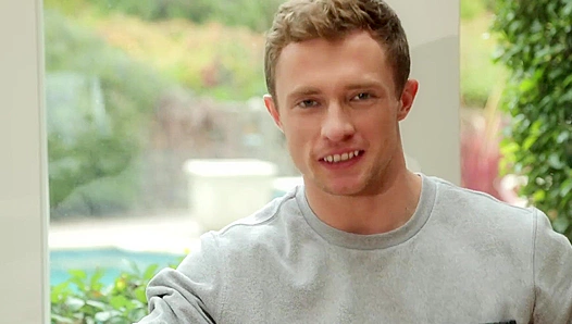 Abel Archers Hot Neighbor Auditon: A Steamy Gay Encounter – 18+