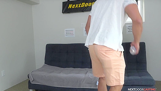 Hard to Soft: Muscle Hunk Loses Stamina Mid-Audition – NextDoorCasting 18+