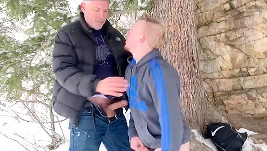 Hard Hot: Steamy Outdoor Gay Fuck Session in Freezing Snow – XXXAction 18+