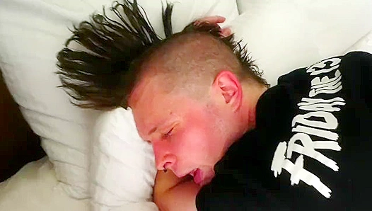 Ren Riley Back for a Wild, Steamy Ride – GayPornHeat 18+