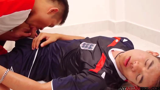 Asian Stud Rides Bareback After Devouring Cock Golden Shower – 18+