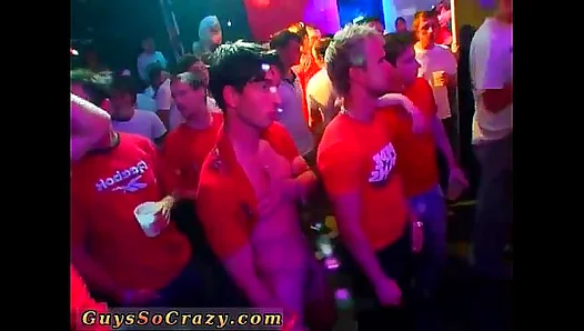 Young Asian Twinks Dive into Steamy Group Pleasure – 18+