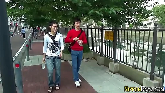 Hot Young Asian Twink Gets Loaded in Steamy Bareback Session – 18+ HD