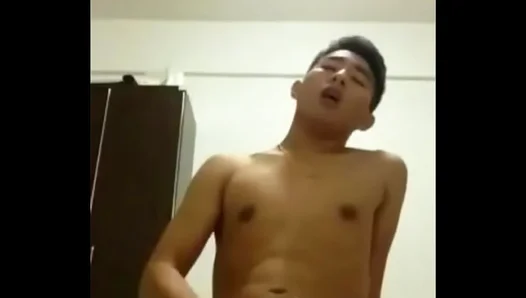 Young Asian Stud 18+ Cums Hard in Hot Live Gay Webcam Show – IntenseGay