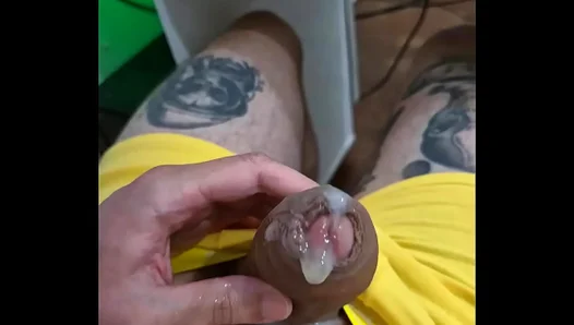 Sloppy Blowjob Fun: Horny Brazilian Twink Jizzes Himself Raw – XXXGayTube