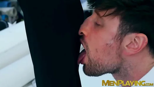 Franky Fox Takes Hard Ass Payoff From Hung Suit Designer – Wild Office Fuck 18+