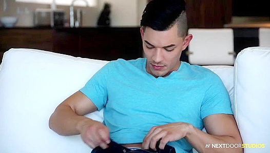 Ethan Slade Seduces Hunky Mover Jackson Traynor — Neighbors Ignite Passion – NextDoorHeat