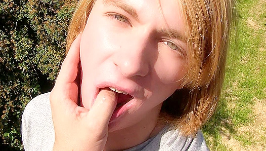 Blowjob Heaven: Luscious Hair Lip-Slicked Load Finish – XXX Gay