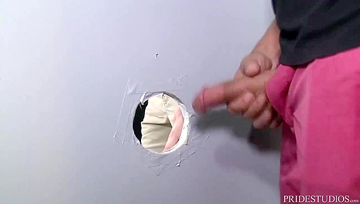 Jace Ace Craves Glory Hole Thrills – Steamy Anal Adventures After 30