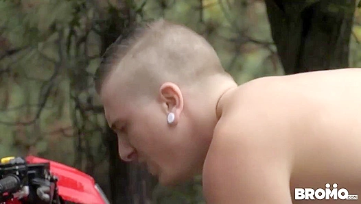 Tom Faulk Ashton McKay Get Dirty — Hot Outdoor Gay Hookup Action