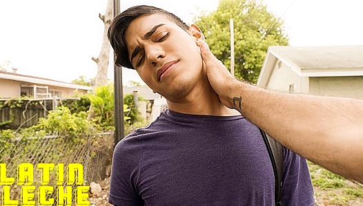 Purple-Themed Latino Stud Rides Hard in Steaming POV Action – LatinLeche