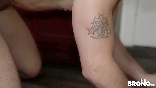 Jeff Powers Claims Roman Todd With Fiery Intensity – Hot Bareback Action