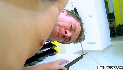 Dominant Denis Reed Claims Tight Ass—Bareback Ride With Ripped Twink Alex – MenHD 18+