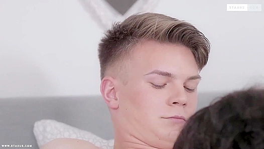 Craving Deeper: Jim Plows Tylers Tight Ass Hard – Gay XXX Action