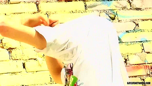 Hard Pounding at the Skatepark: Thomas Rides Jay Ozzys Thick Rod Outside – Raw Gay Sex