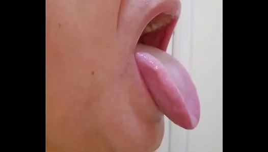 Huge Cum Explosion Captured Live – Intense Bareback Blowbang – Amateur Twinks 18+