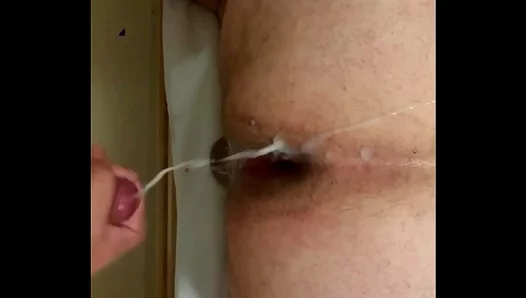 Pounded Hard: amateur takes every inch deep in his tight ass – GayPornRack 18+