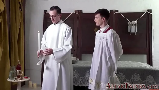 Altar Boys First Time: Young Submits to Priests Thick Shaft – Sacred Sins 18+
