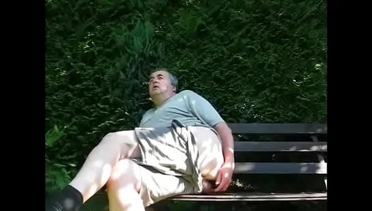 Grandad Blasts Load in Public — Steamy Raw Gay Encounter – XXXTapes 18+