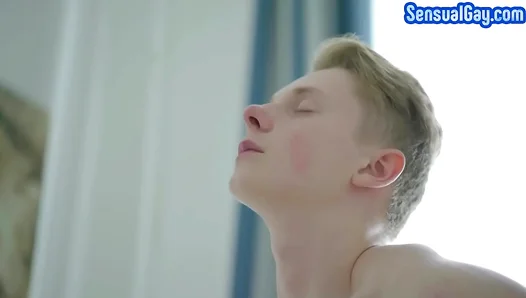 Blonde Hunk Jerks Off Hard: Steamy Solo Stroke From Tip to Root – 18+