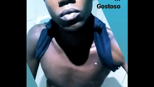 Brazilian Teen Sucks Rides Hard for Steaming Bareback Fun – HotBath Gay Sexo 18+