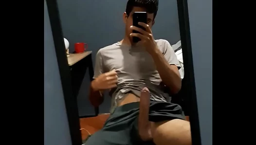 Soaking Wet Blowjob Fantasy: Soloboys Hottest Solo Moment – GayScene 18+
