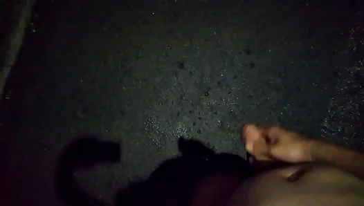 Muscle Daddy Loses Control Outdoors: Hot Solo Ride – GayPornOutdoors 18+