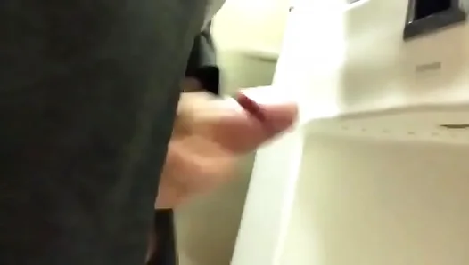 Massive Daddy Loads Up After Intense Anal – Steamy BJ Cleanup in Bath 18+