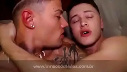 Blowjob Bliss Turns into Wild Bareback Ride – Steaming Gay Sex Action