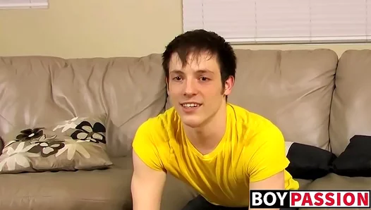 Jesse Jordans Steamy Solo Session: Dildo Pleasure Mind-Blowing Orgasm – GayTwinks 18+